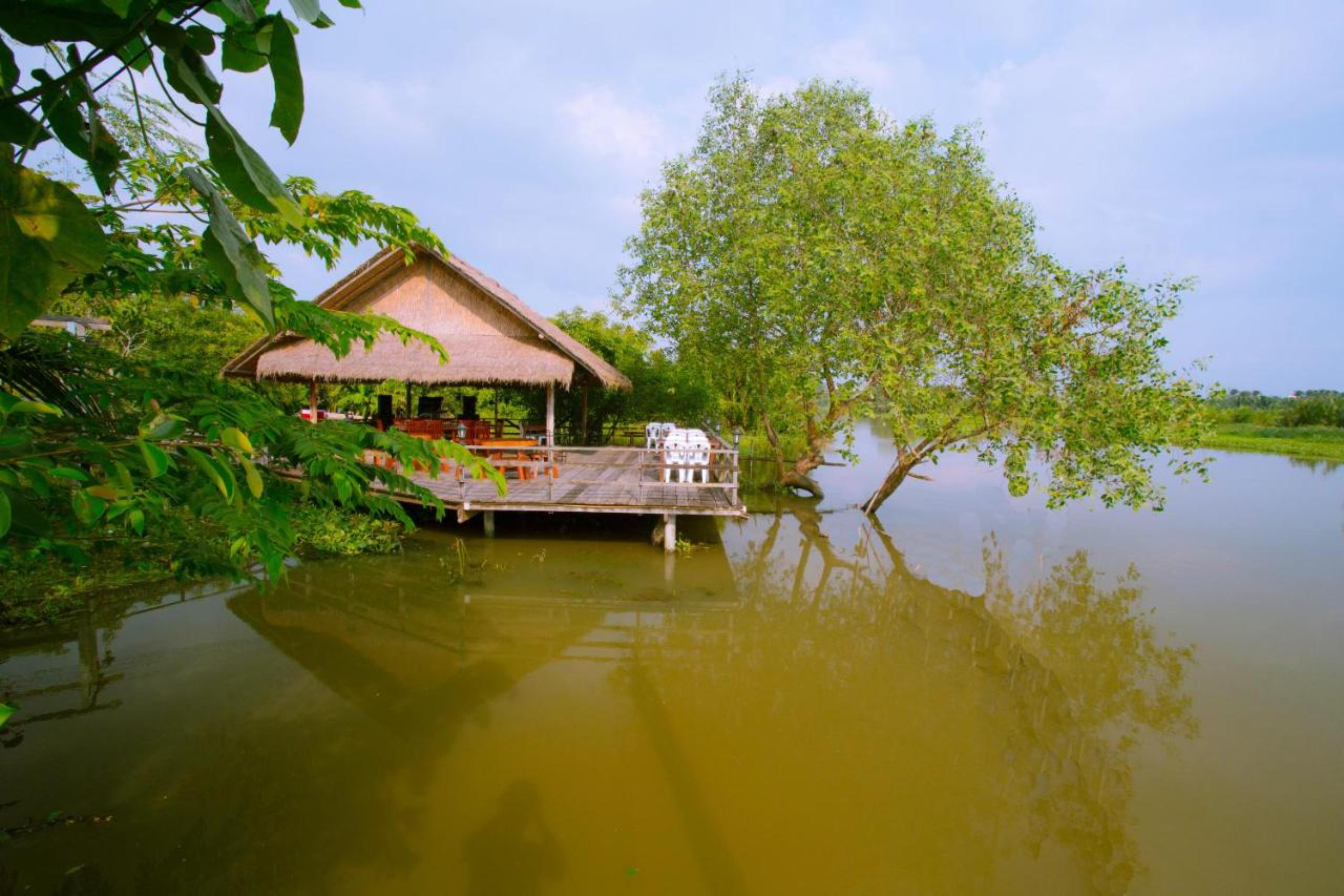 Be Fine Sabuy Hotel And Resort Сурат Тхани Екстериор снимка
