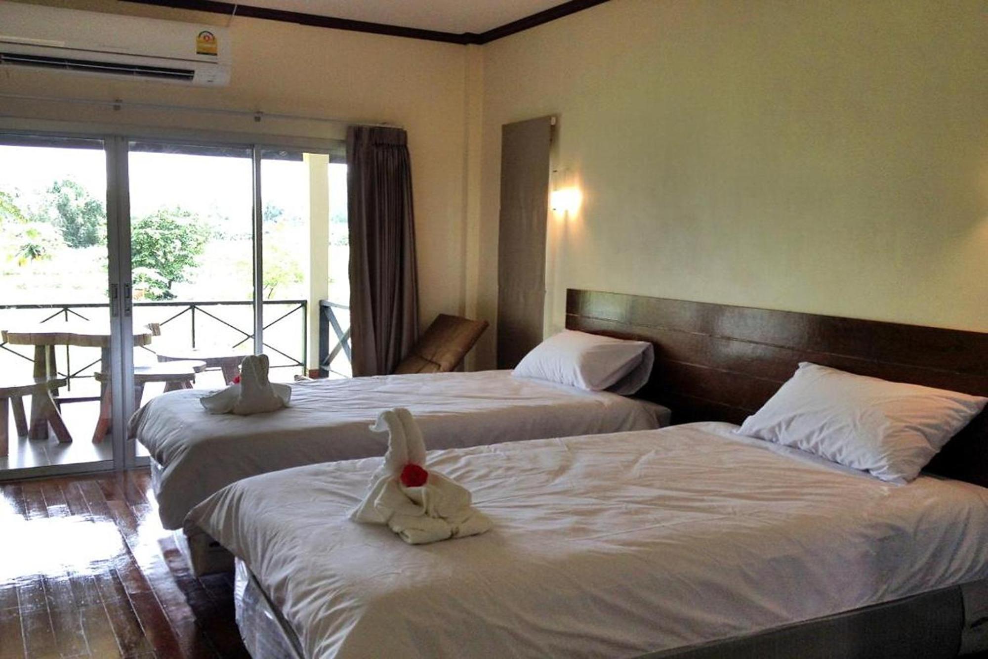 Be Fine Sabuy Hotel And Resort Сурат Тхани Екстериор снимка