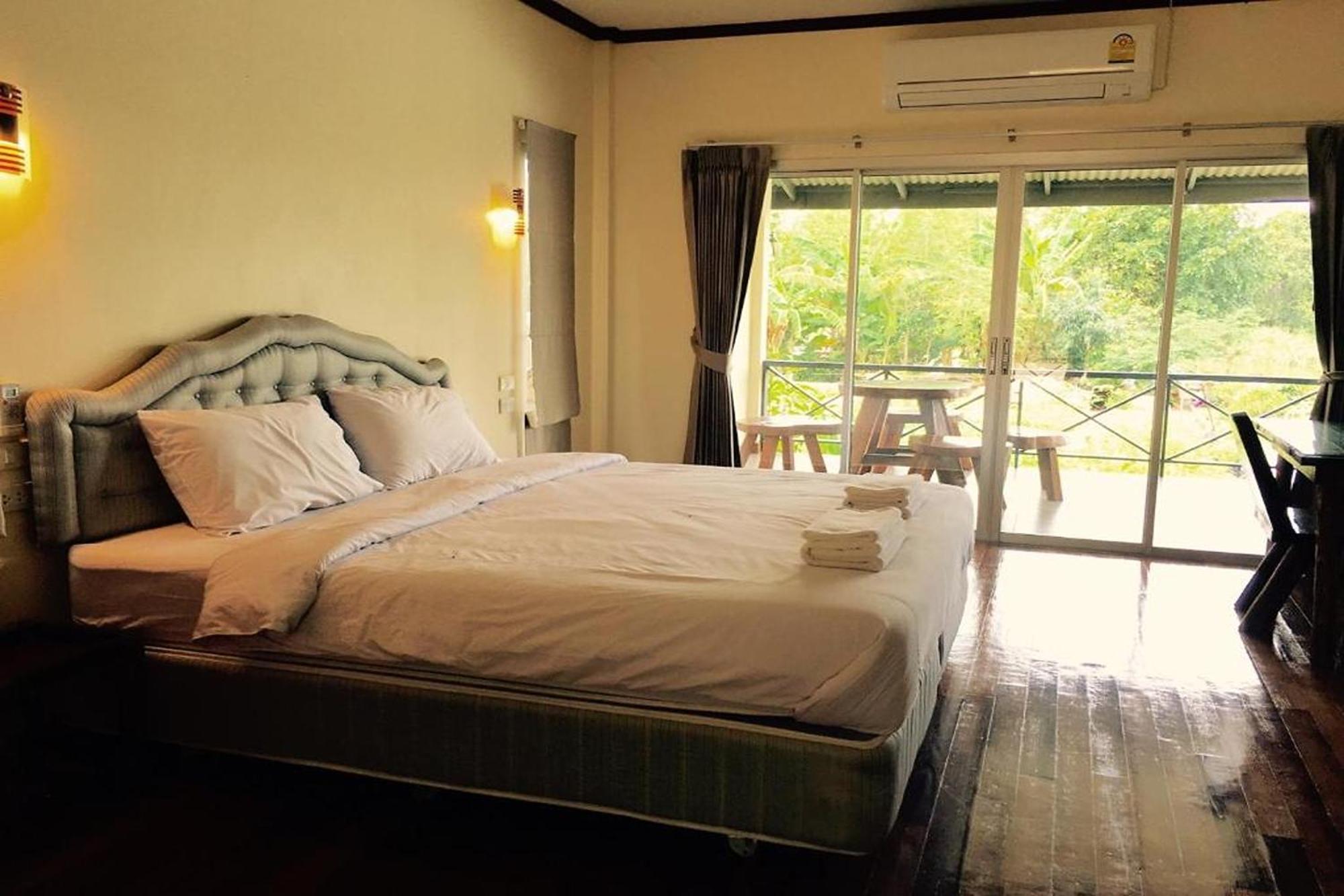 Be Fine Sabuy Hotel And Resort Сурат Тхани Екстериор снимка